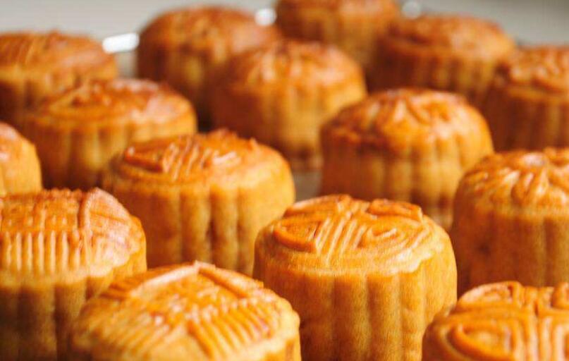 中秋網(wǎng)絡(luò)熱賣(mài)的“手工”“私房”月餅，你覺(jué)的靠譜嗎？